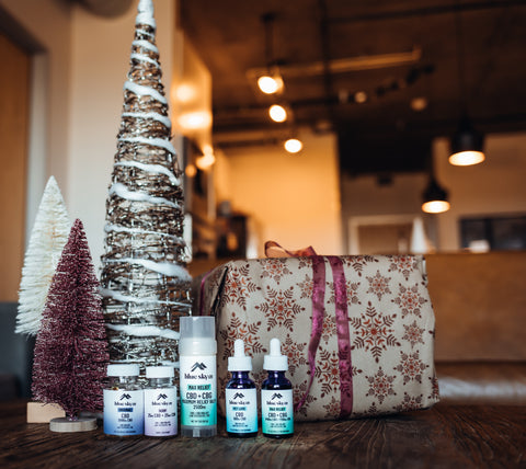 8 Simple Ways to Slow Down this Holiday and Find Joy in the Season